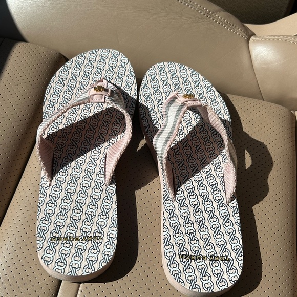 Tory Burch Pink and White Flip Flops - Picture 2 of 3